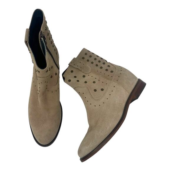 Kanna Studded Suede Ankle Boots Beige Leather Western Style Size 38/8 - Picture 1 of 8